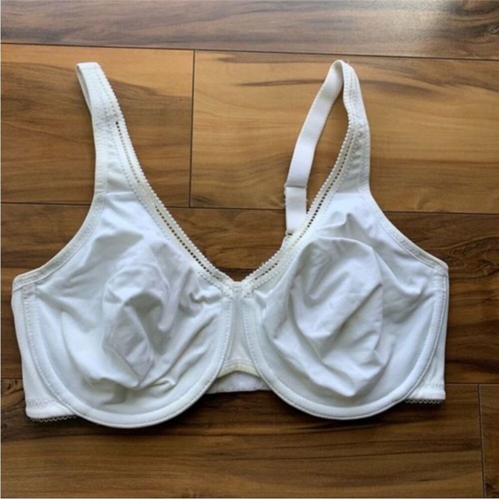 Wacoal Elegant White Underwire Bra 34DD